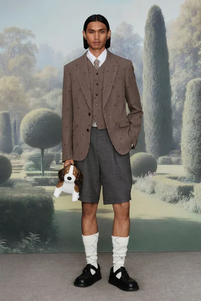 Look 1